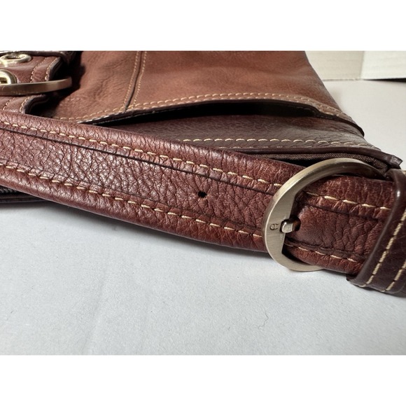 Etienne Aigner Vintage Leather Shoulder Bag Medium Brown Brass Hardware EUC - Picture 9 of 14